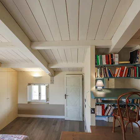 Oda ve Kahvaltı Florario