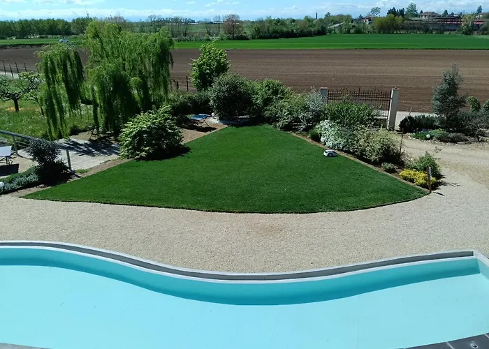 Florario Oda ve Kahvaltı 3*